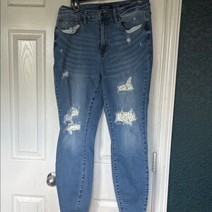 Judy Blue Light Blue Distressed Skinny Jeans
